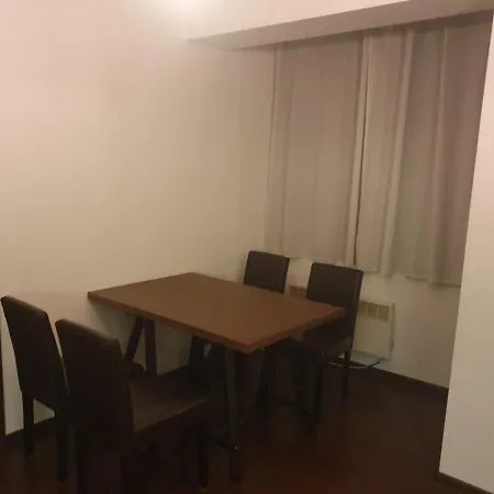 Apartament The White At The