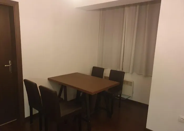 Lägenhet The White At The